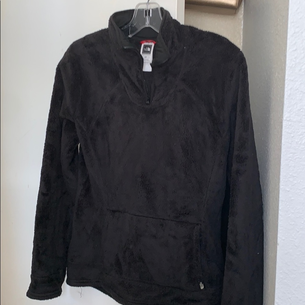 North Face Pull Over